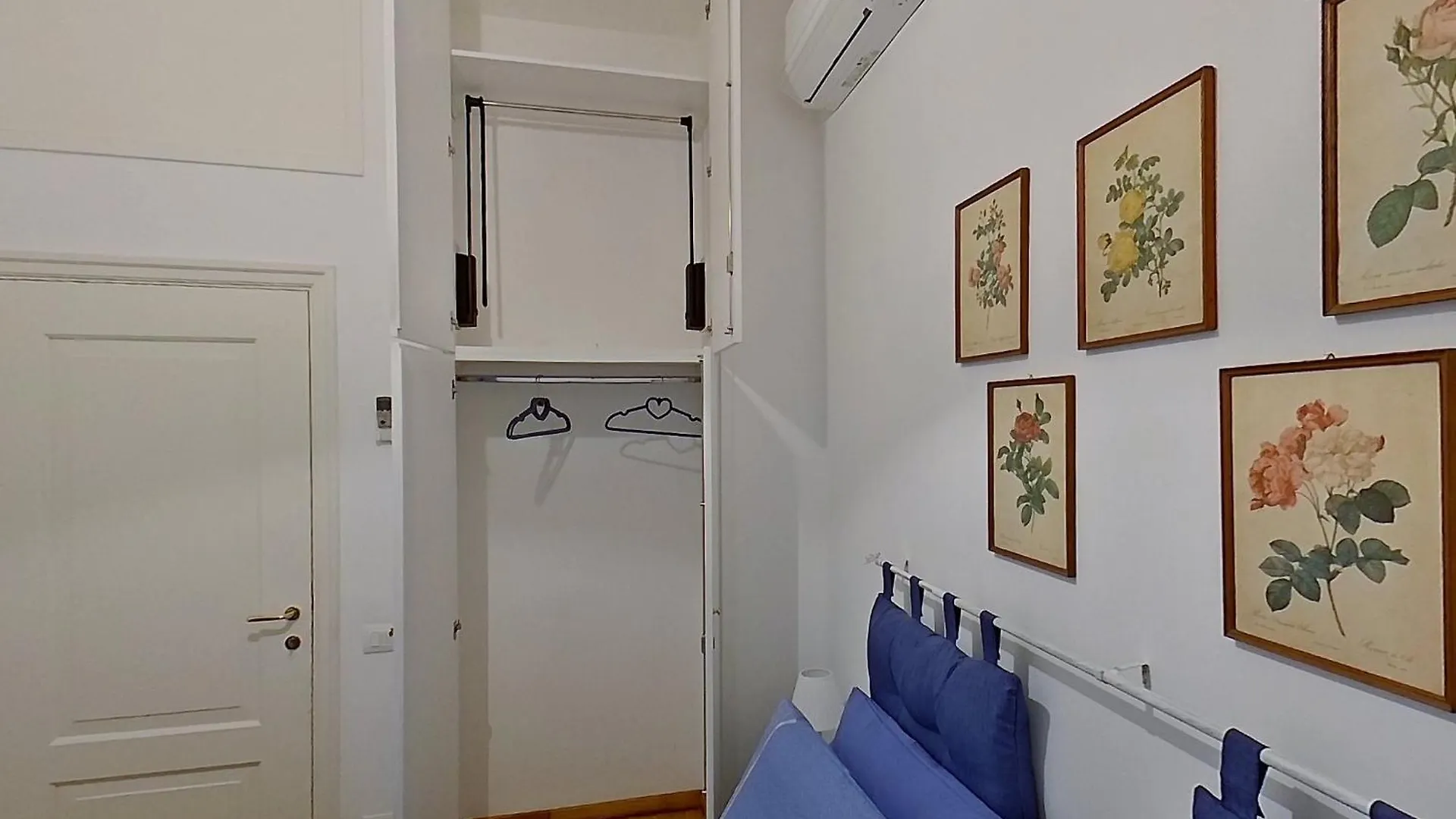 Ammore A Mare, Luxury Apartment Near The Sea Naples 0*,  Italy