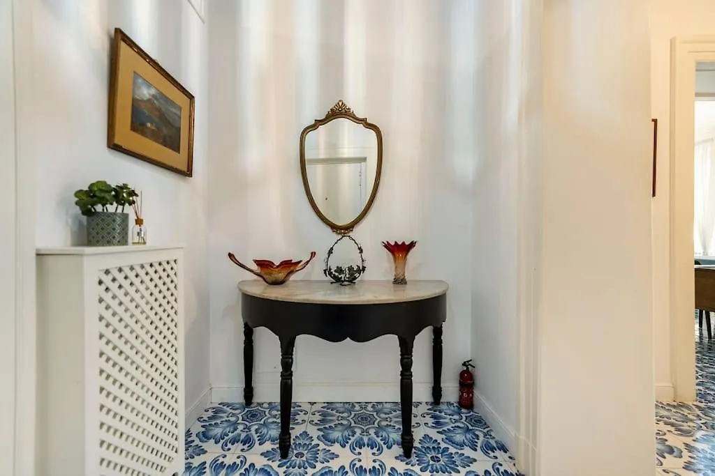 Ammore A Mare, Luxury Apartment Near The Sea Naples 0*,  Italy