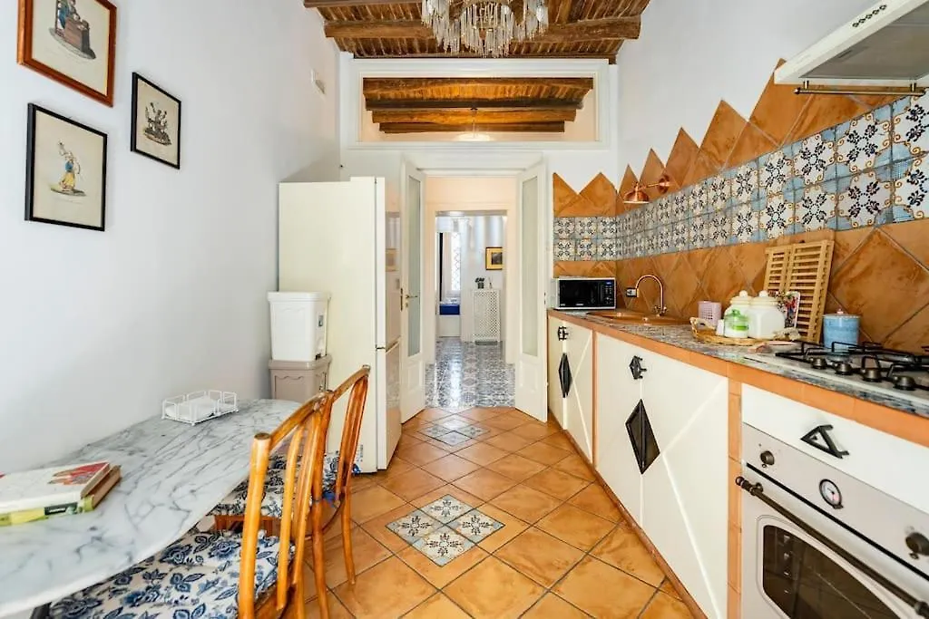 Ammore A Mare, Luxury Apartment Near The Sea Naples Italy